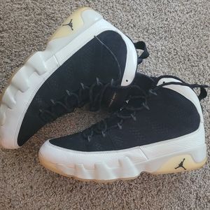 Air Jordan RETRO 9